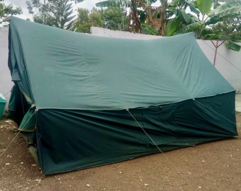 Ascension du Kilimandjaro, une tente pour manger