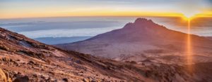 Vue de Kibo à Mawenzi, la deuxième plus haute montagne du Kilimandjaro