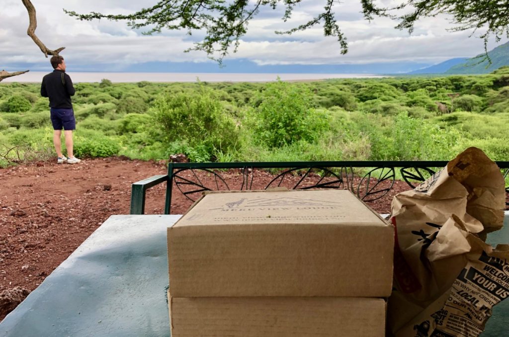 Lunch break with view over Lake Manyara